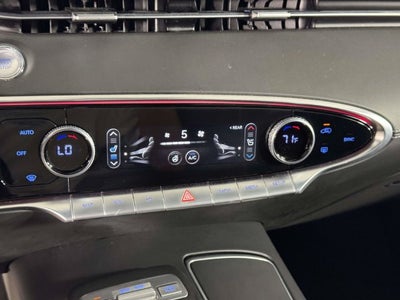 2024 Genesis GV70 2.5T