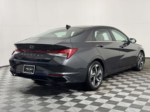 2022 Hyundai Elantra Limited