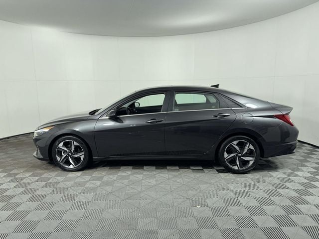 2022 Hyundai Elantra Limited