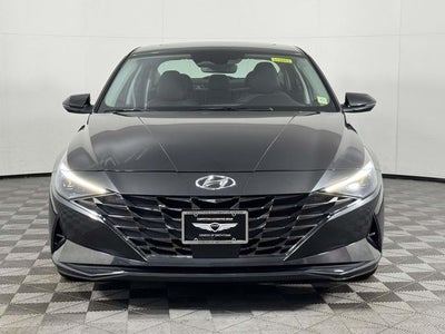 2022 Hyundai Elantra Limited