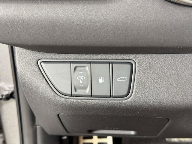 2024 Genesis G70 2.5T
