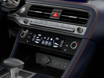 2027 Genesis G70 2.5T Prestige